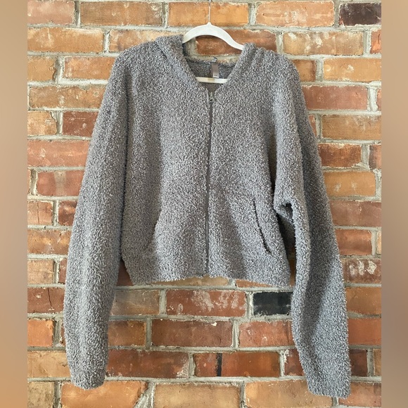 SKIMS Tops - SKIMS fleece sherpa zip up crop hoodie sweater sage green/grey size 2X/3X